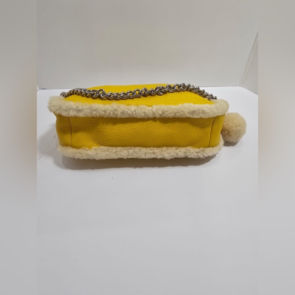 NWT Coach Yellow Pebbled Leather Mini Wristlet with Shearling Accents - Picture 8 of 10